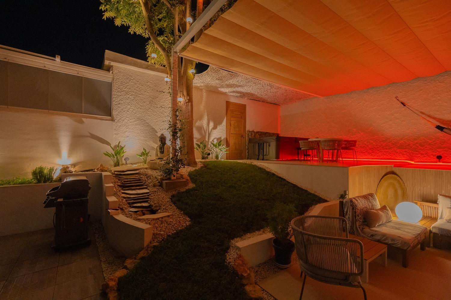 Private 250Sqm Garden Duplex, Jacuzzi, Cinema, Sea View Escape Διαμέρισμα Τορρεμολίνος Εξωτερικό φωτογραφία
