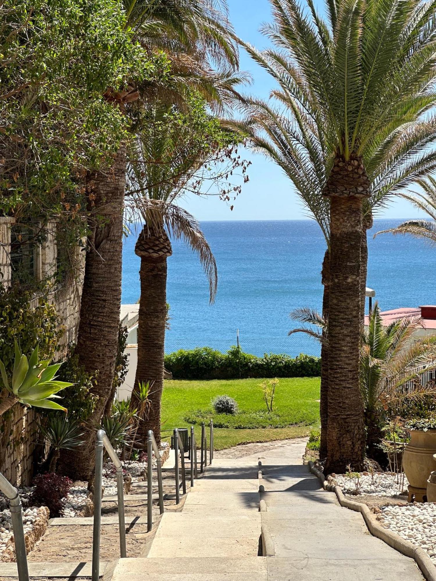 Private 250Sqm Garden Duplex, Jacuzzi, Cinema, Sea View Escape Διαμέρισμα Τορρεμολίνος Εξωτερικό φωτογραφία